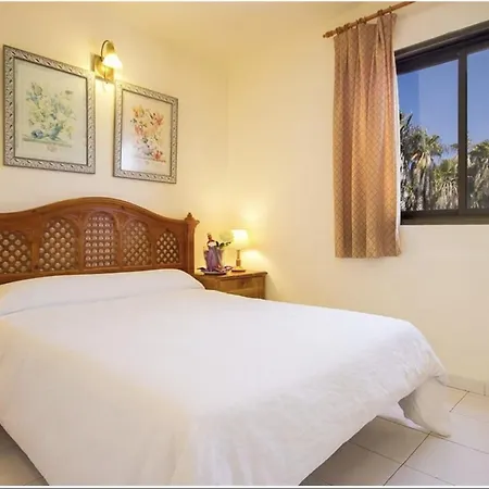 Appartement Superior Poolside Seaviews In Luxury Costa Teguise